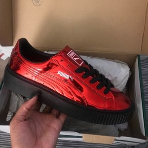 🛑 Red Puma platform sneakers 🛑
